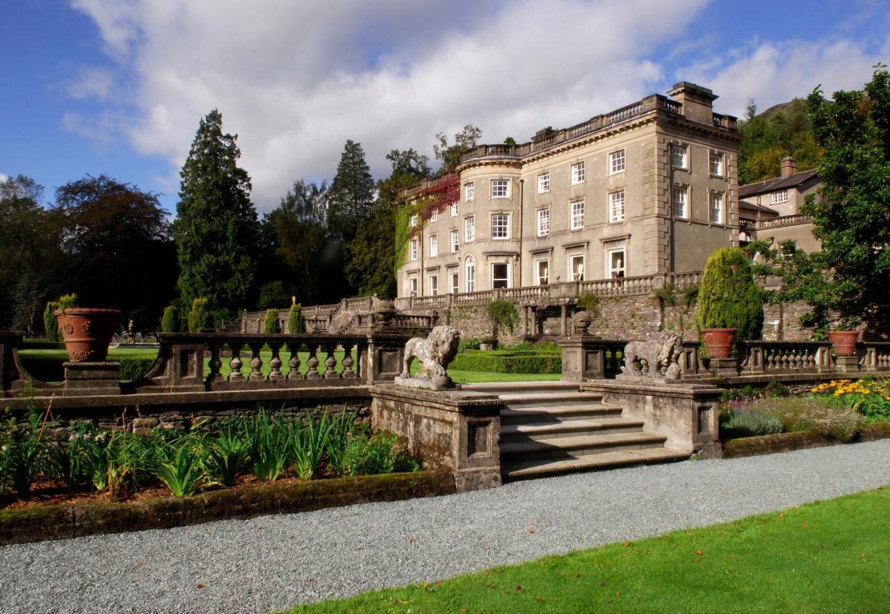 Hotel Hall Christian Retreat Centre